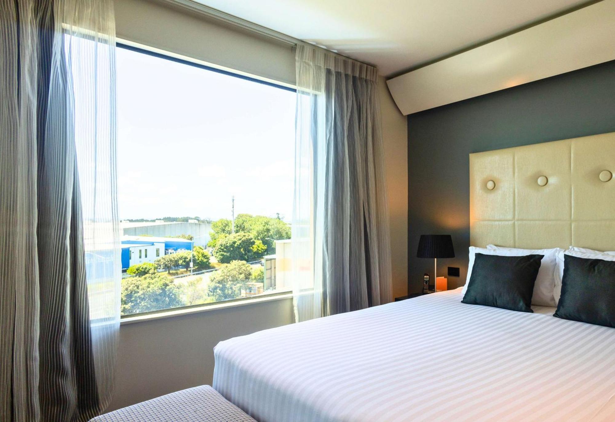 Sudima Auckland Airport Hotell Exteriör bild