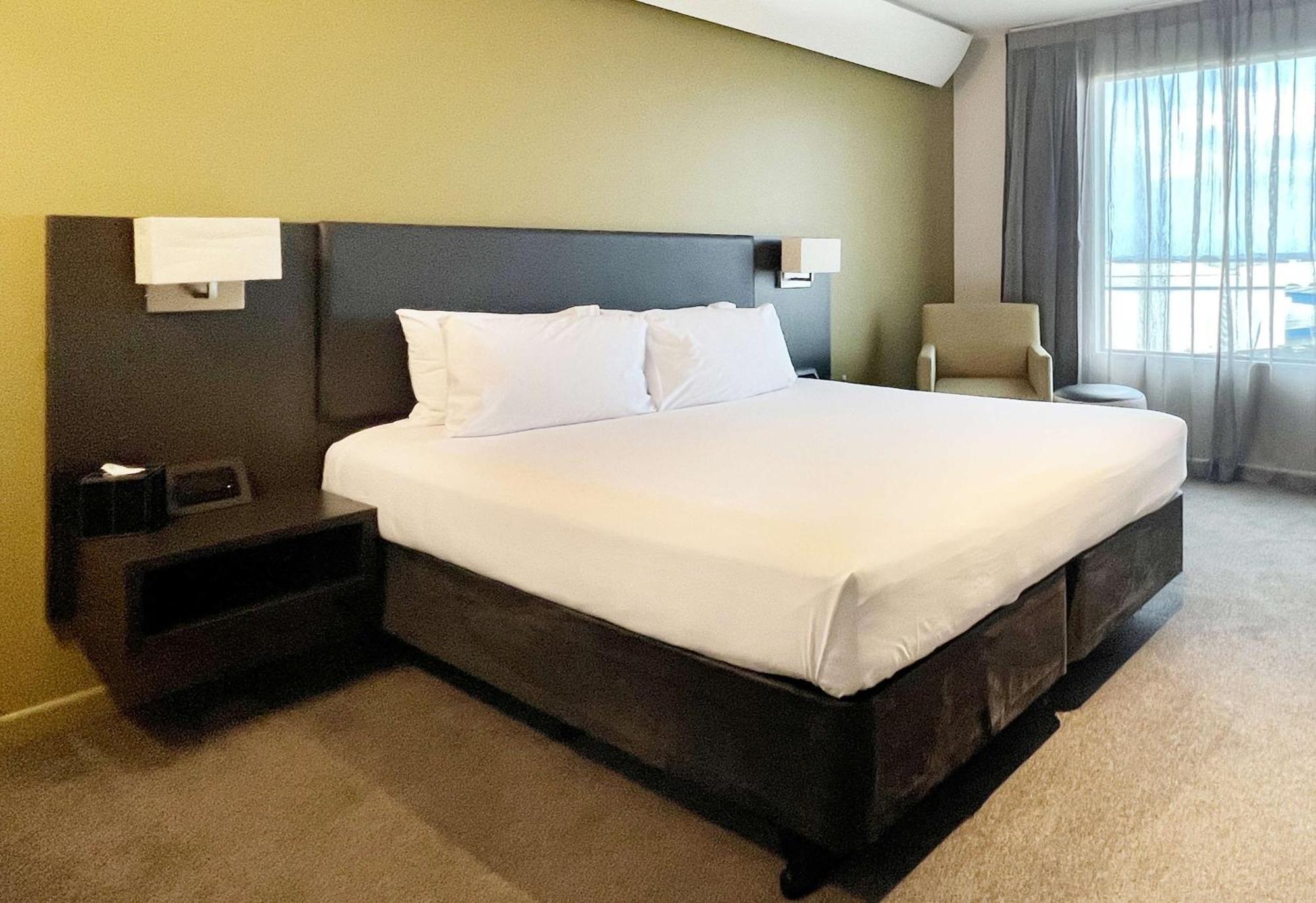 Sudima Auckland Airport Hotell Exteriör bild