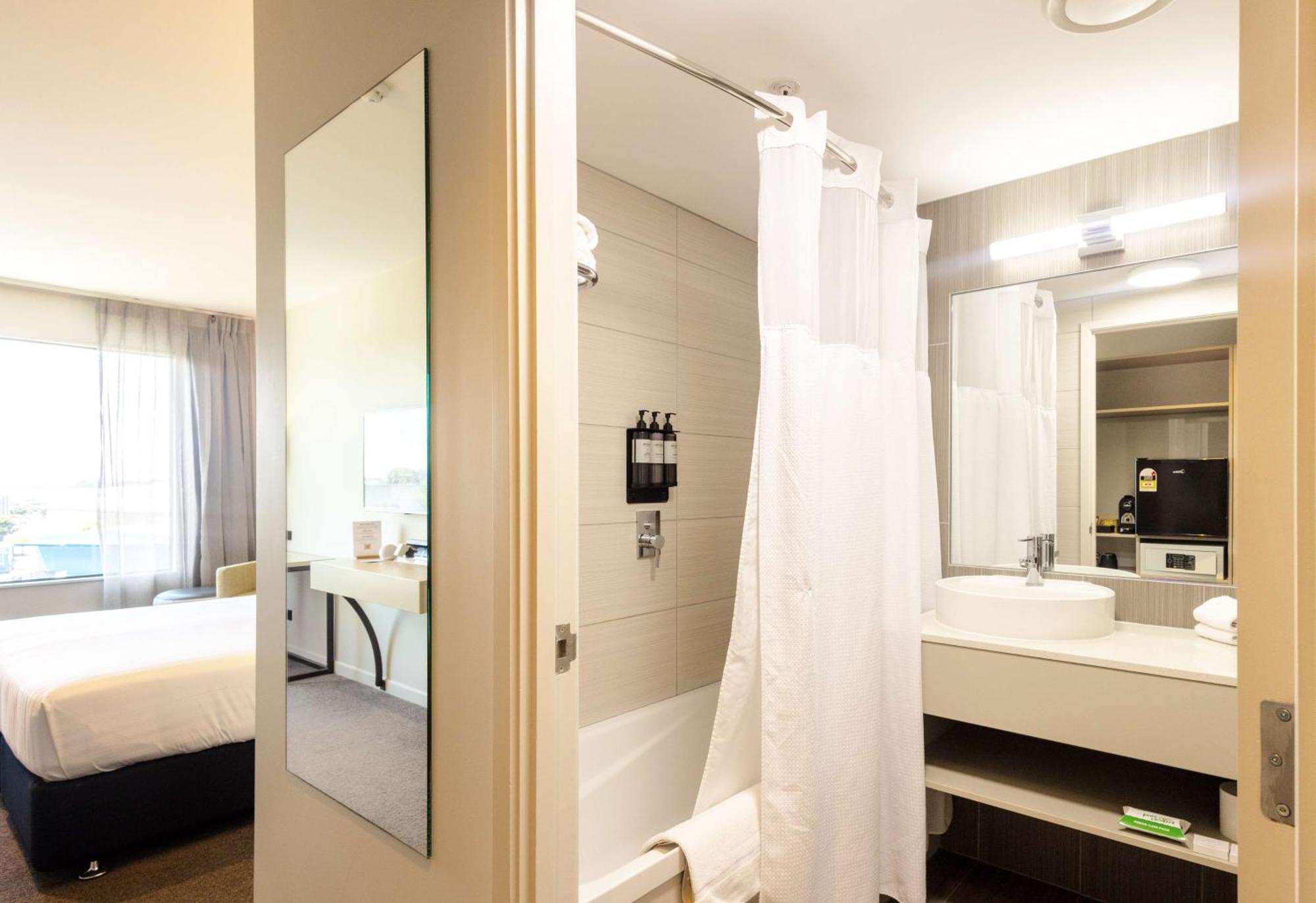 Sudima Auckland Airport Hotell Exteriör bild